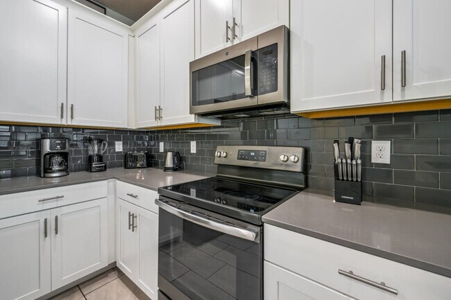 4533 Target Blvd unit ID1280844P, Kissimmee, FL 34746 - photo 5