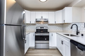 333 S 320th St, Federal Way, WA 98003