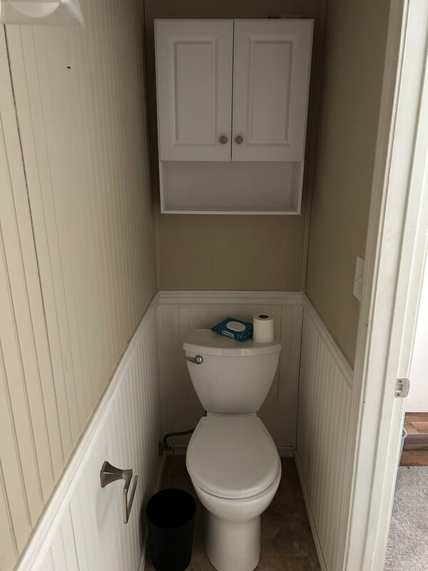 349 Naubuc Ave unit C, Glastonbury, CT 06033 - photo 6