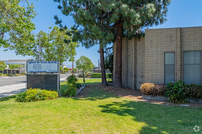 Irvine Hebrew Day School is school that encourages growth.