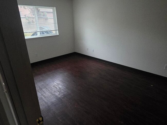 753 Clay St E unit 1, Monmouth, OR 97361 - photo 7