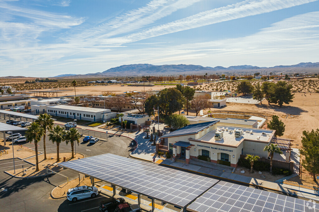 Twentynine Palms Elementary School scores a B- on Niche.