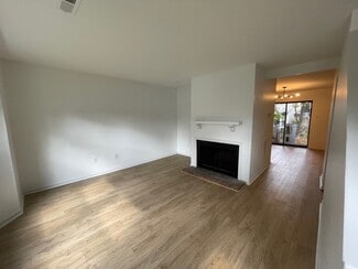 1850 Charles Ct, Charlottesville, VA 22911