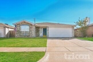 720 Charles City Dr, Arlington, TX 76018