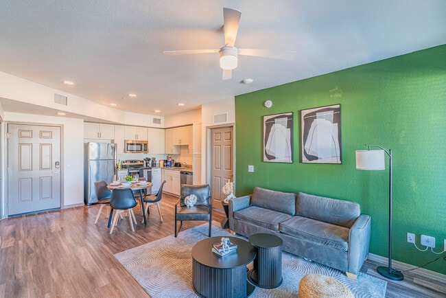 9600 W Georgia Ave unit ID1369234P, Glendale, AZ 85305 - photo 7