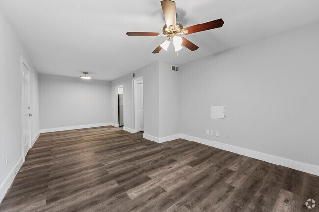 Ascot Place Apartments, Birmingham, AL 35235 - photo 4