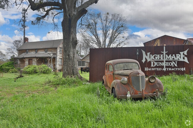 Nightmare Dungeon in Powdersville provides seasonal scares.