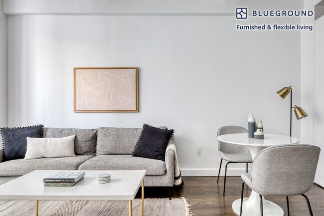 212 W 91st St unit FL4-ID1100, New York, NY 10024 - photo 2