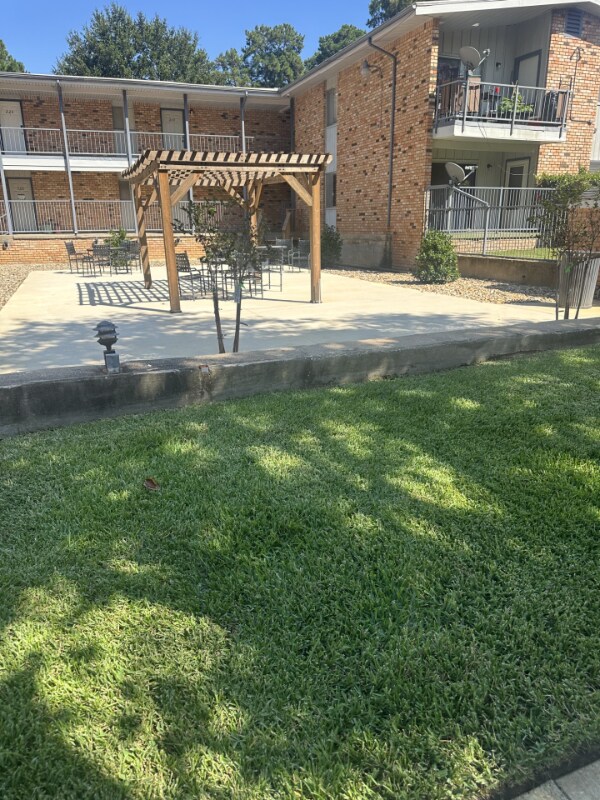 2114 E Marshall Ave unit 111, Longview, TX 75601 - photo 2