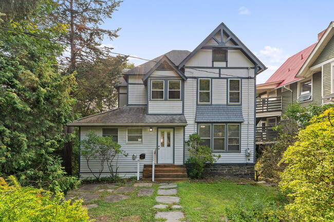 402 University Ave unit 1, Ithaca, NY 14850 - photo 2