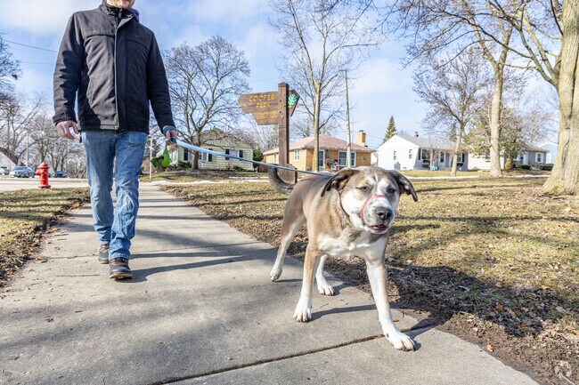 Bring your best friend to Cooper Park.