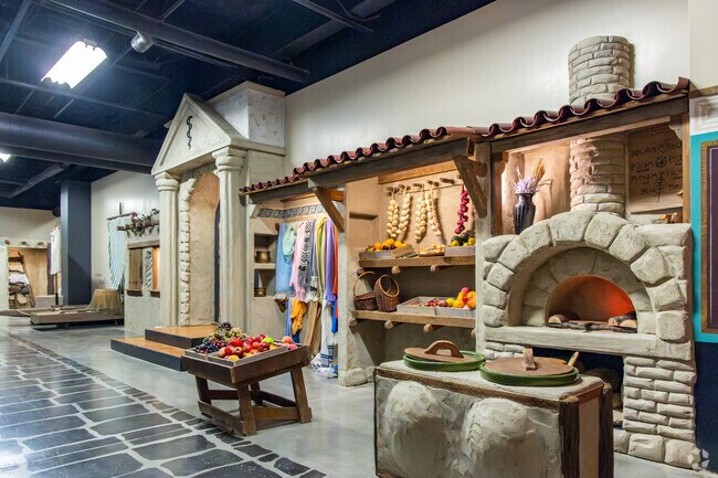 Family-friendly museums and events distinguish York’s cultural scene including the Clayton Museum of Ancient History.