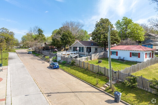 Wide streets offer ample parking for residents in Bunker Hill.