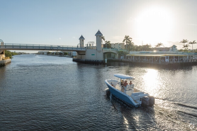 The Florida intracoastal runs right through Boynton Beach.