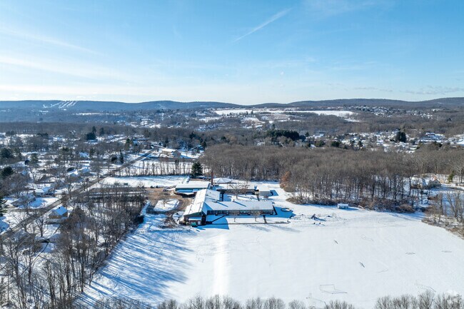 Middlefield Memorial School is ranked #331 in Connecticut Elementary Schools.