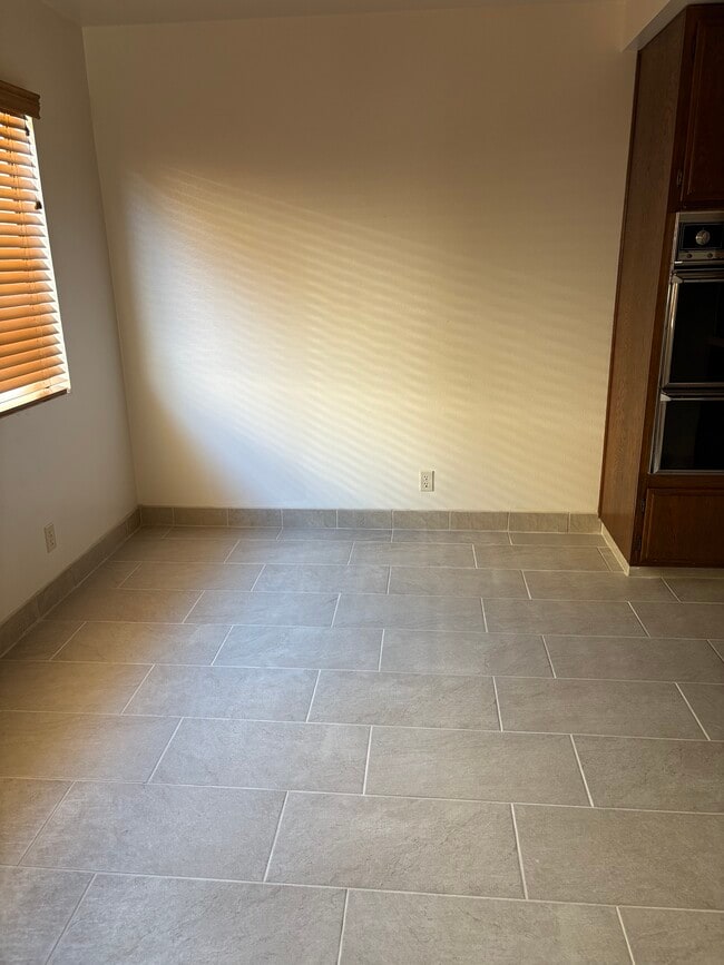 1034 W 23rd St unit 2, San Pedro, CA 90731 - photo 4