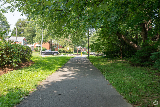 Leeway Overlee is very walkable and safe.