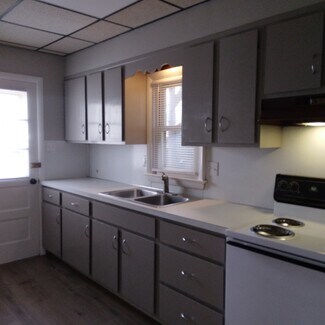 35 Manor Ave Unit B, Millersville, PA 17551