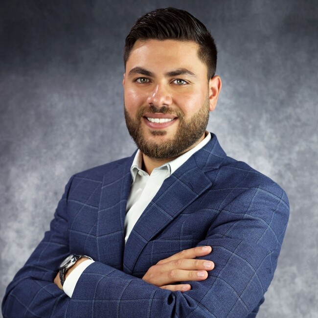 Agent Photo