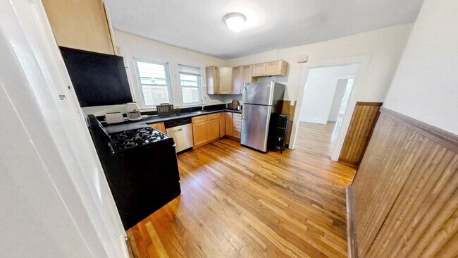 240 Parker Hill Ave unit 1, Roxbury Crossing, MA 02120 - photo 2