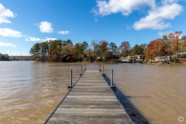 Lake Oliver is a 2,150-acre lake connected to the Chattahoochee River.