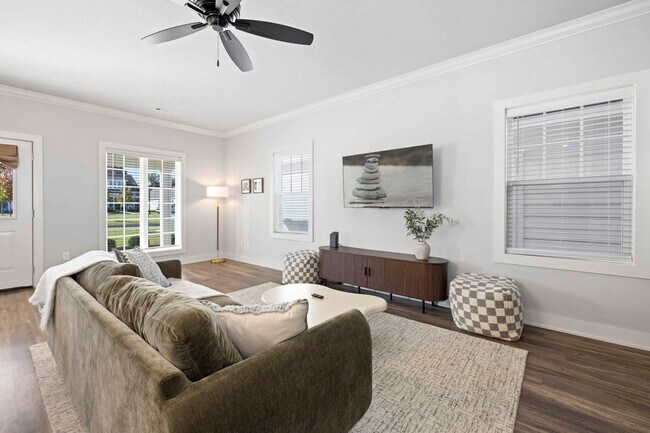 913 NE Hts Ln unit ID1257064P, Bentonville, AR 72712 - photo 2