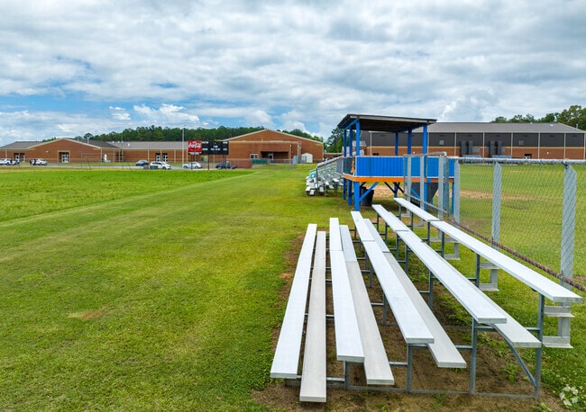 Smokey Road Middle School host outdoor activities for your young students.