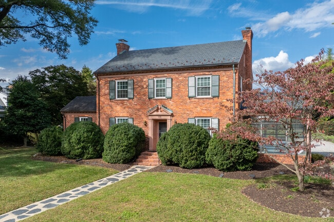 Stately Colonial Revival homes dot the Laburnum Park neighborhood.