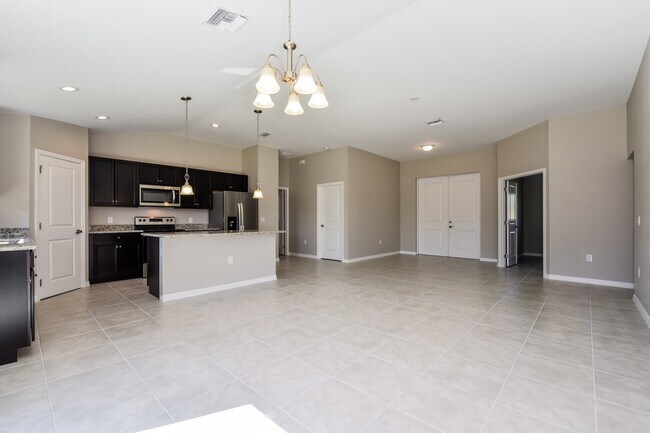 3702 35th St SW, Lehigh Acres, FL 33976 - photo 5