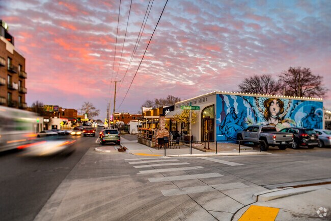 Cherry Street is very close to Sunrise Terrace.