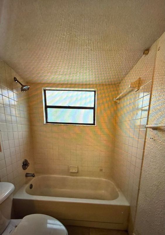 1661 Balfour Point Dr, West Palm Beach, FL 33411 - photo 7