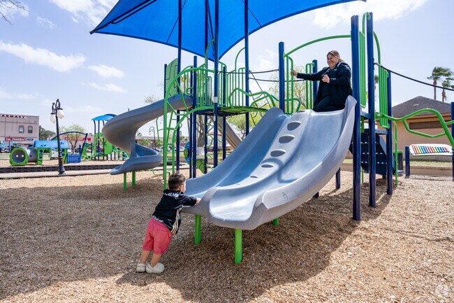 Donna City Square Park has various playgrounds and pavilions located throughout.