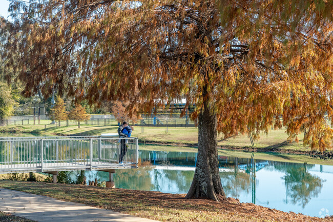 Parents love bringing their kids to Swan Lake Park in Bossier City.
