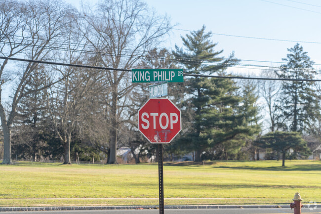 King Phillips Street Sign