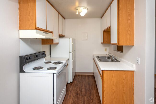 1BR, 1BA - 726SF