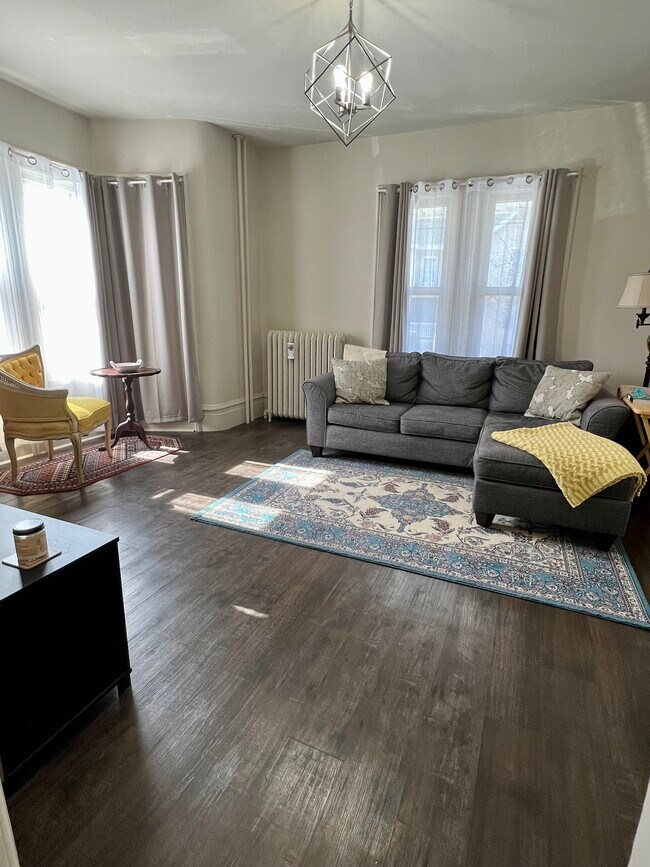 24 N Chestnut St unit 1 first floor, New Paltz, NY 12561 - photo 6