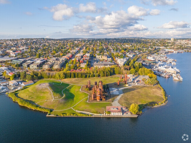 Wallingford stretches from Gasworks Park on its southern tip to Green Lake in the north.