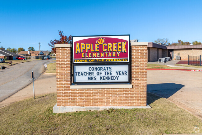 Apple Creek Elementary has an active PTA.