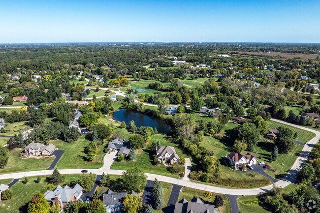 Bridlewoods Park features wide open lots with lots of space for families to enjoy.