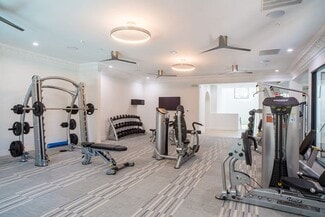 7904 N Glen Dr, Irving, TX 75063