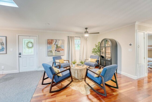 20891 Lakeshore Dr unit ID1297043P, Springdale, AR 72764 - photo 2