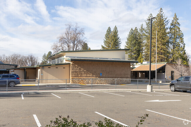 Camino Elementary School serves students in grades K-8.