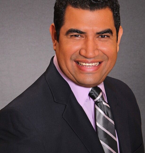 Agent Photo