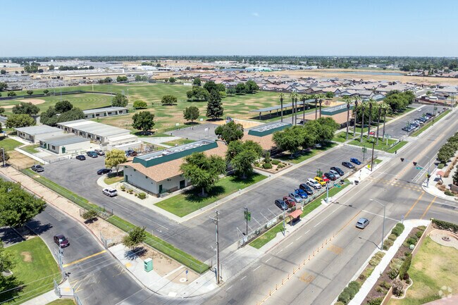 Alpha Elementary School is located in Madera.