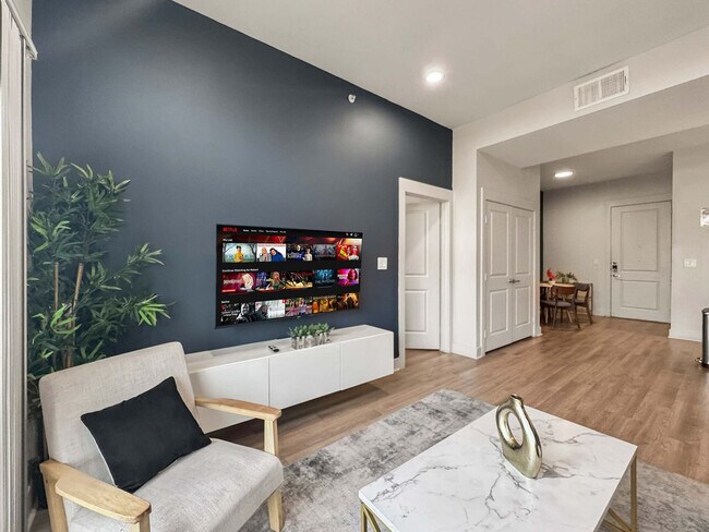 2901 Indiana St unit ID1327994P, Dallas, TX 75226 - photo 5