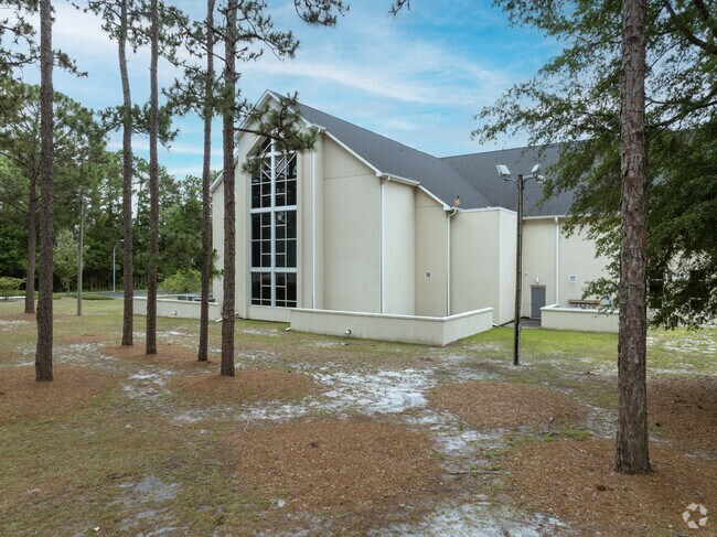The student-teacher ratio is 14:1 at Providence Preparatory Academy.