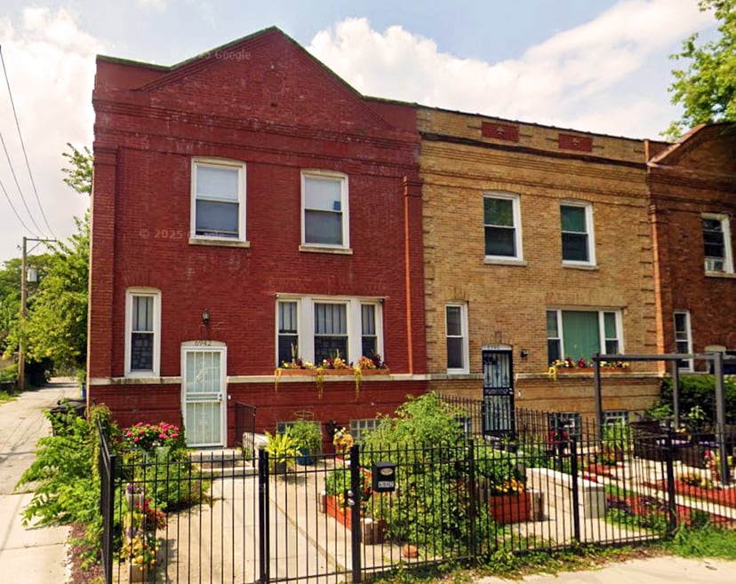 6942 S Dante Ave, Chicago, IL 60637 - photo 1