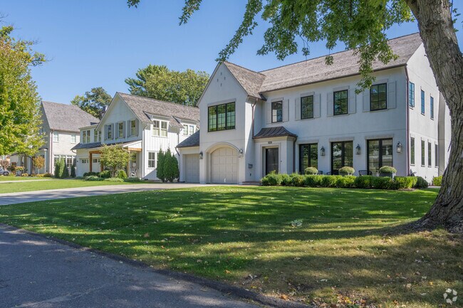 A row of homes in the Arden Park neighborhood.