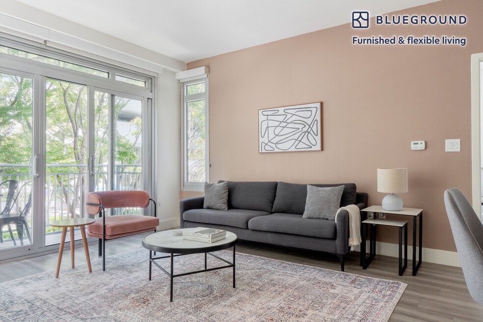 2400 W El Camino Real unit FL3-ID1417, Mountain View, CA 94040 - photo 1