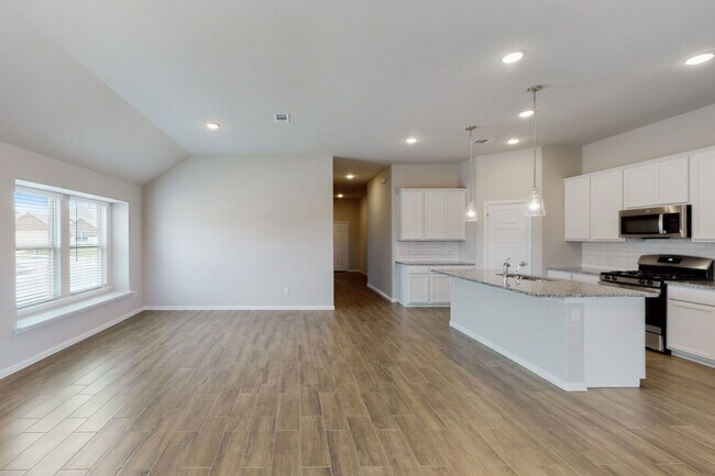 3129 Royal Throne Ct unit 36496681, Denton, TX 76208 - photo 5